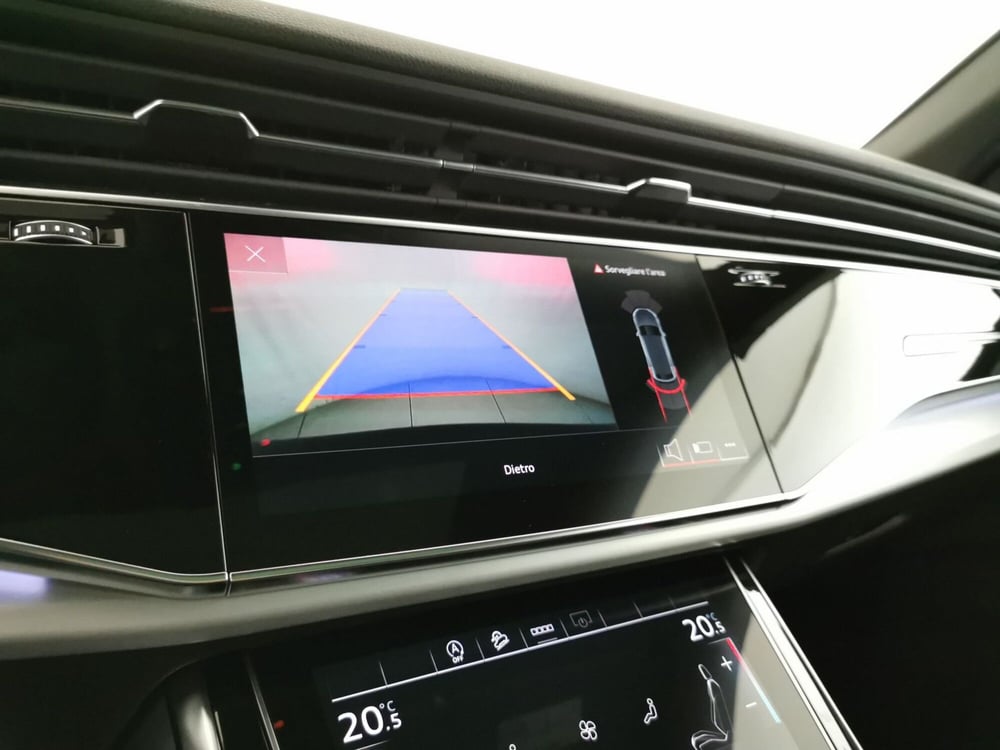 Audi Q8 usata a Chieti (18)