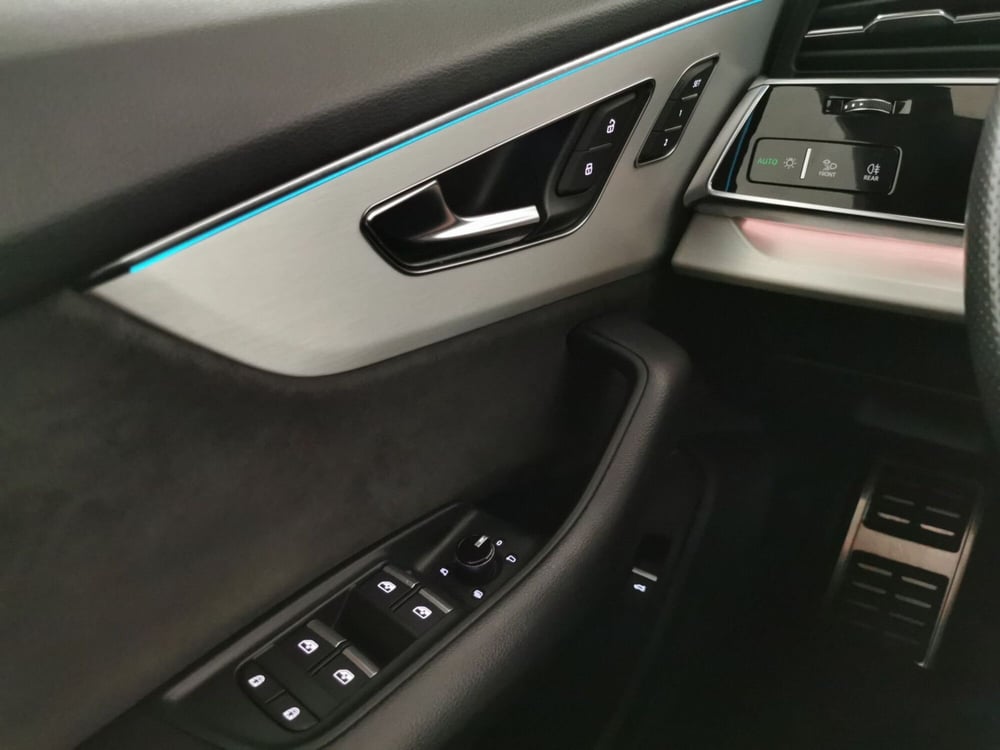 Audi Q8 usata a Chieti (20)
