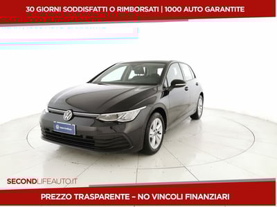 Volkswagen Golf 1.5 eTSI 130 CV EVO ACT DSG Life del 2023 usata a San Giovanni Teatino