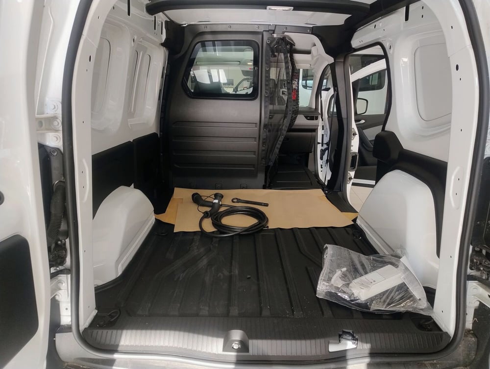 Nissan Townstar nuova a Bologna (10)