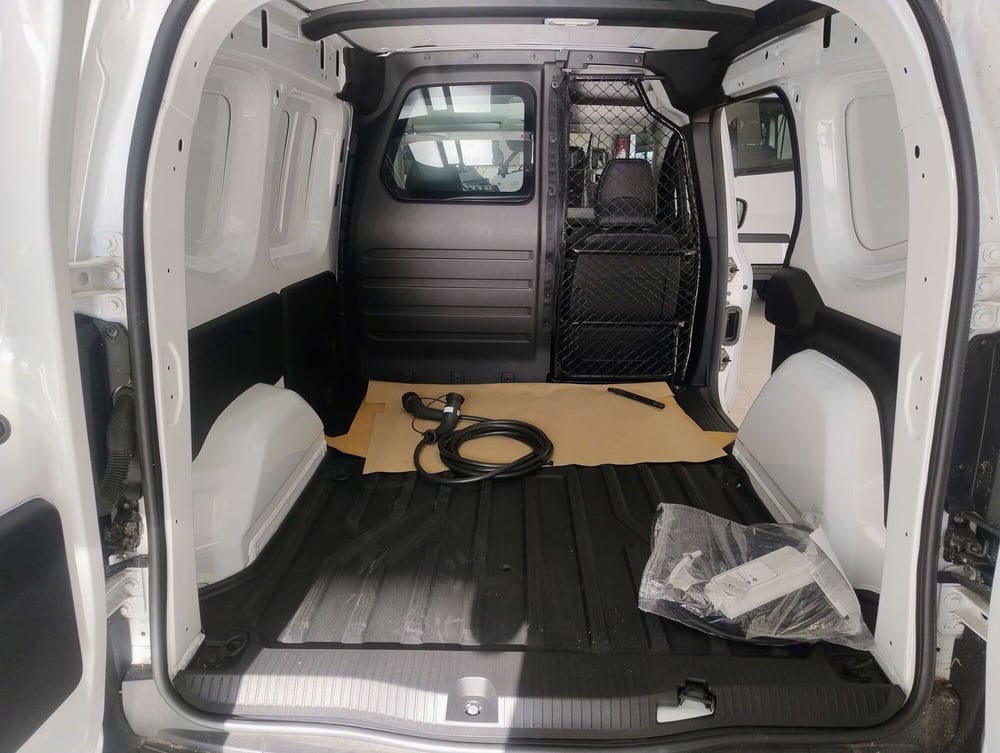 Nissan Townstar nuova a Bologna (9)