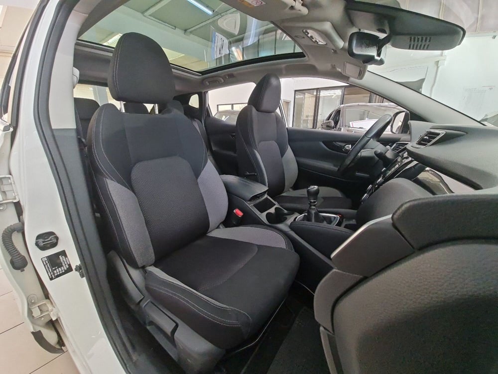 Nissan Qashqai usata a Bologna (11)