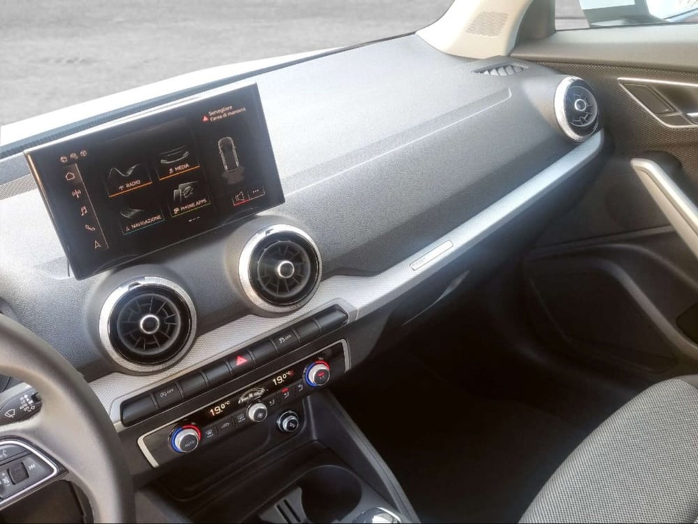 Audi Q2 usata a Livorno (14)