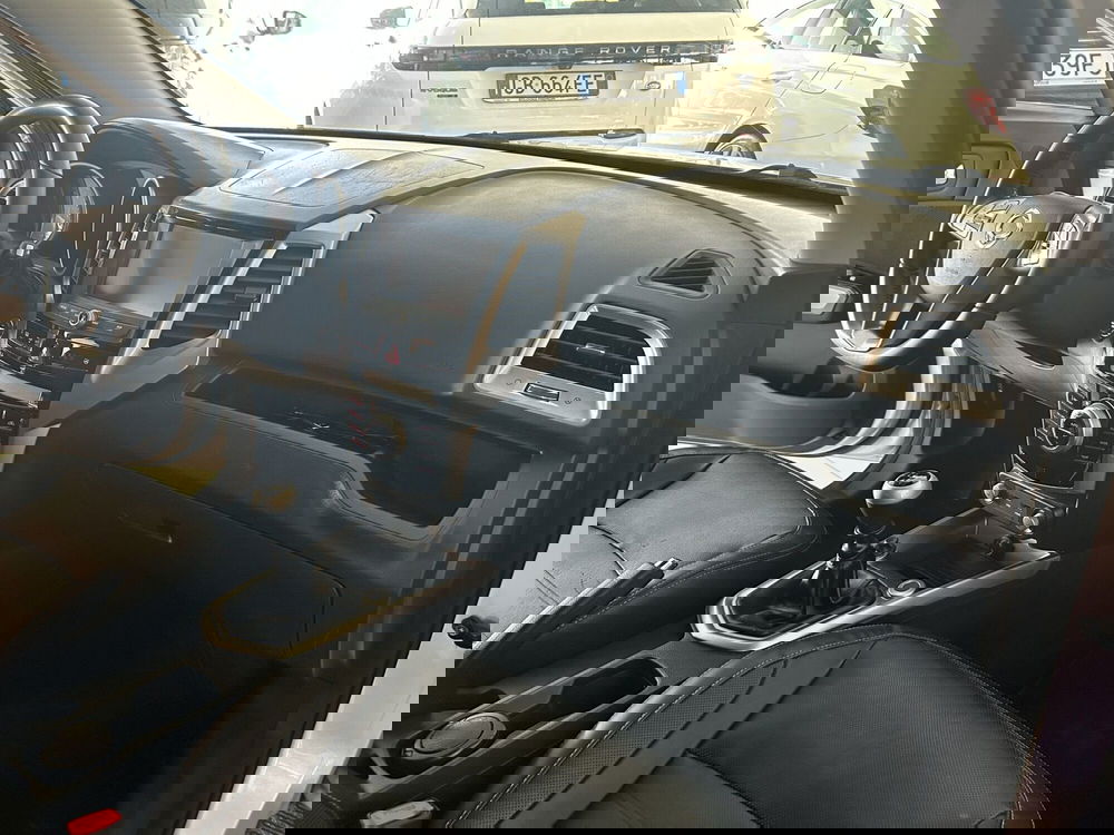 Ssangyong Tivoli usata a Ferrara (12)