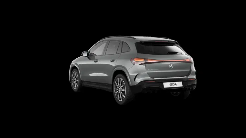 Mercedes-Benz EQA nuova a Milano (3)