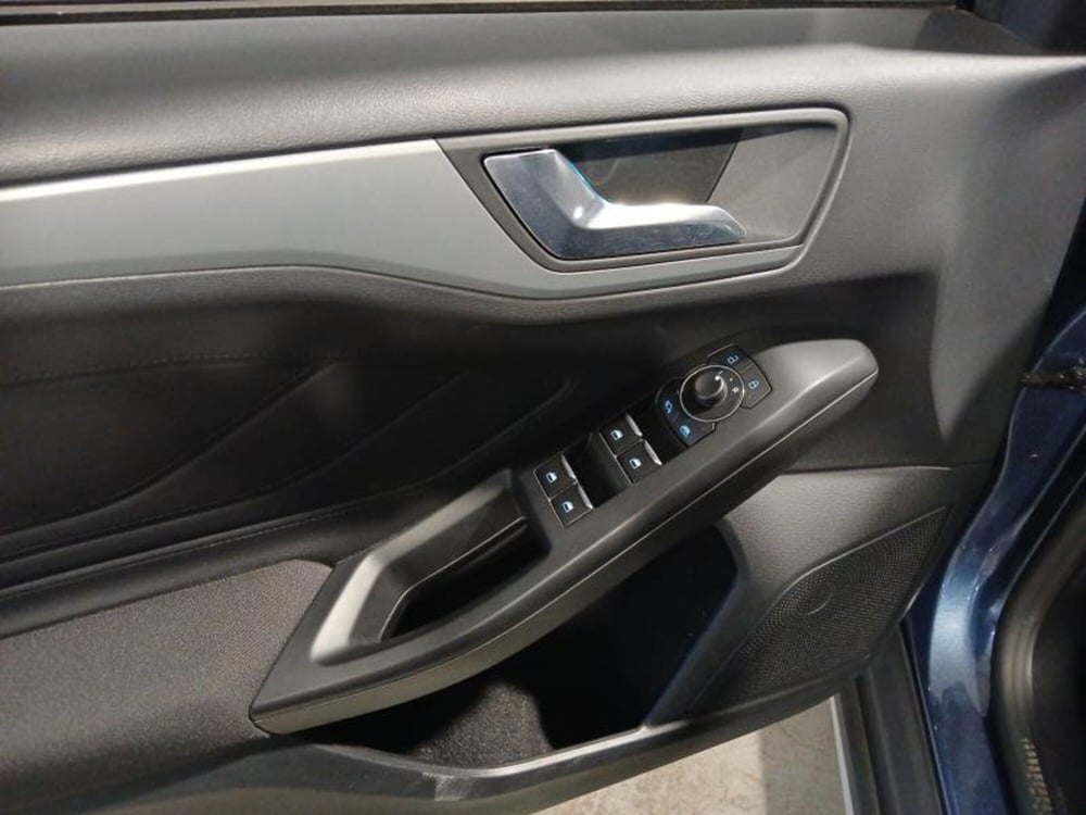 Ford Focus usata a Genova (12)