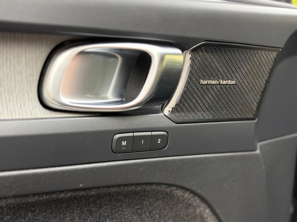 Volvo XC40 usata a Como (19)