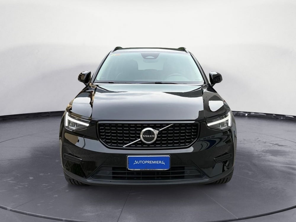 Volvo XC40 usata a Como (3)