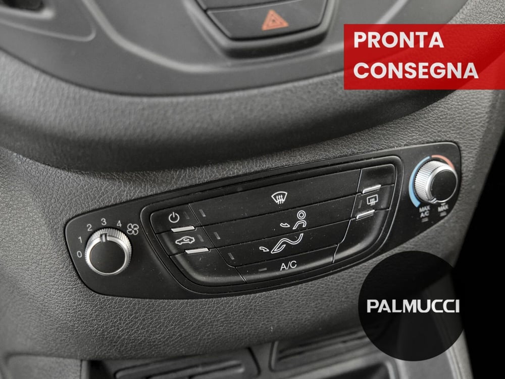 Ford Tourneo Courier usata a Prato (8)