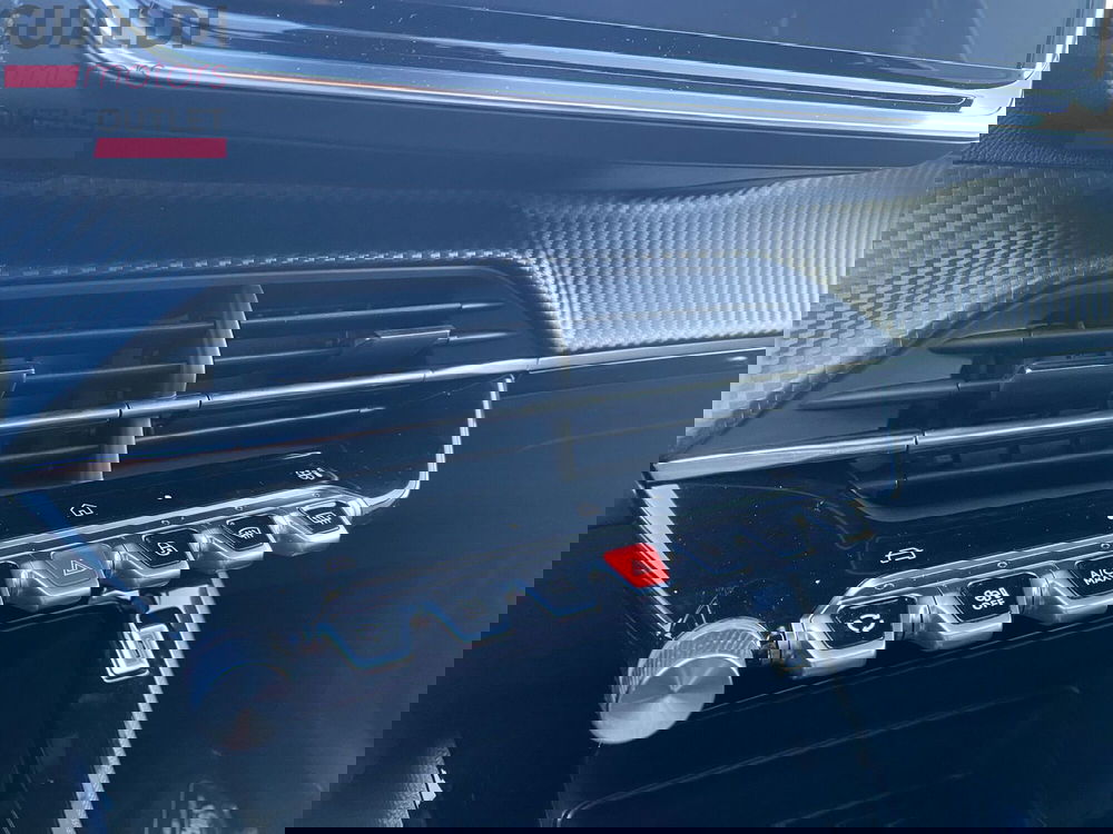 Peugeot 2008 nuova a Modena (11)