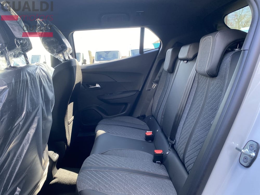 Peugeot 2008 nuova a Modena (16)