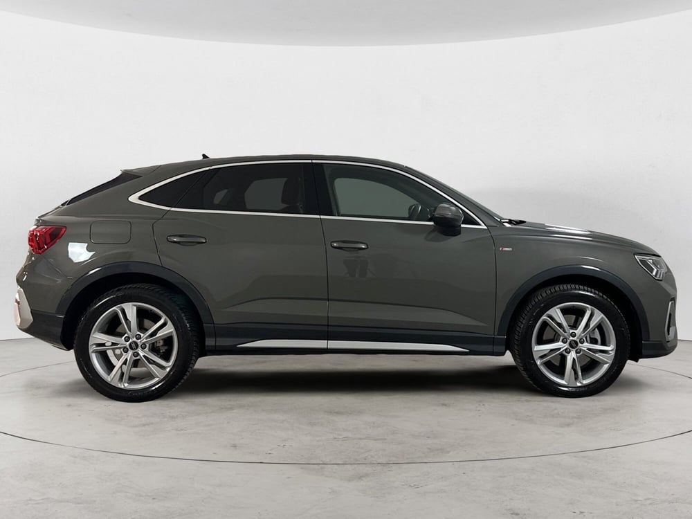 Audi Q3 Sportback usata a Napoli (3)