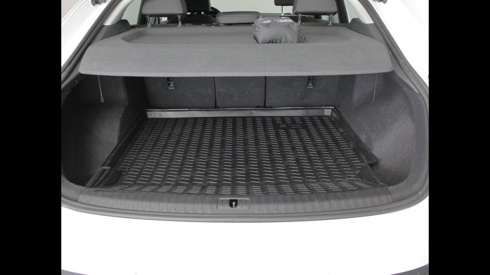 Audi Q3 Sportback usata a Palermo (9)