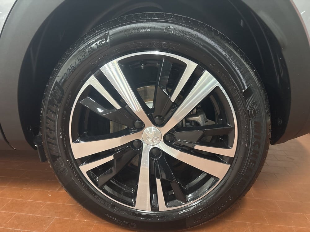Peugeot 3008 nuova a Parma (13)