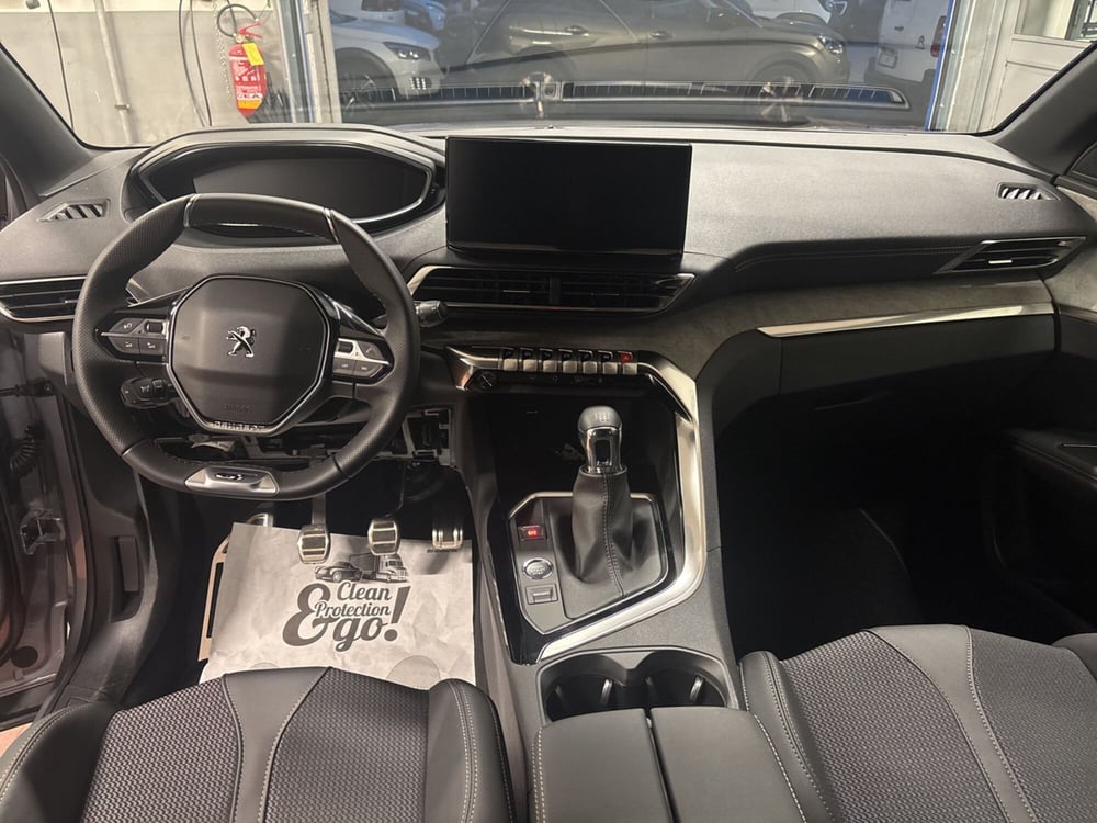Peugeot 3008 nuova a Parma (15)