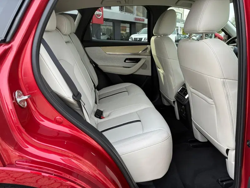 Mazda CX-60 usata a Vercelli (16)