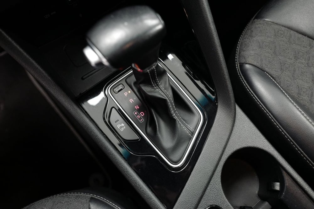 Kia Niro usata a Varese (18)