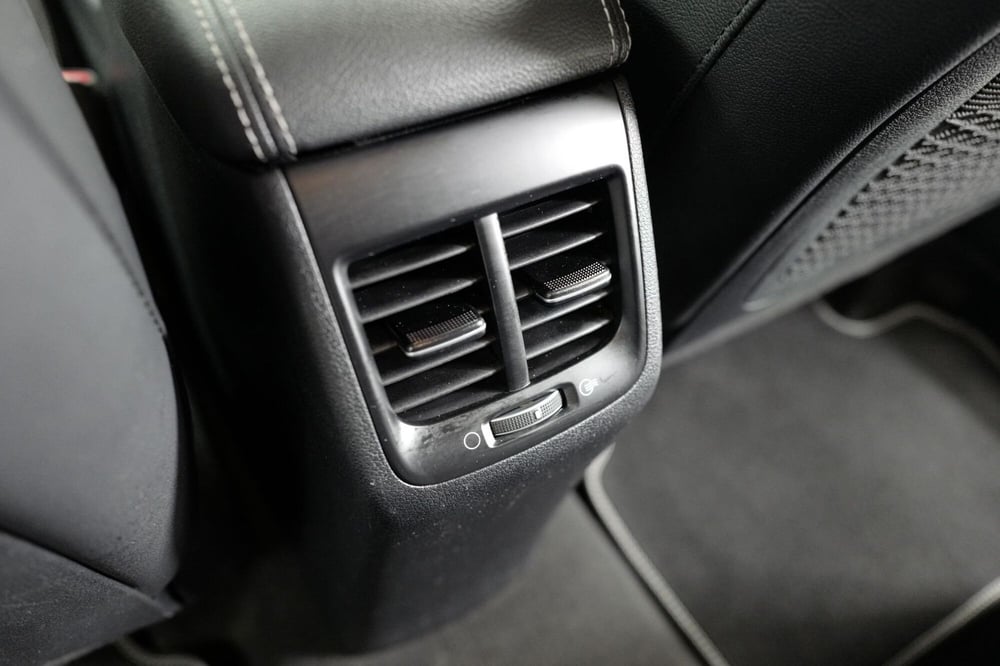 Kia Niro usata a Varese (19)