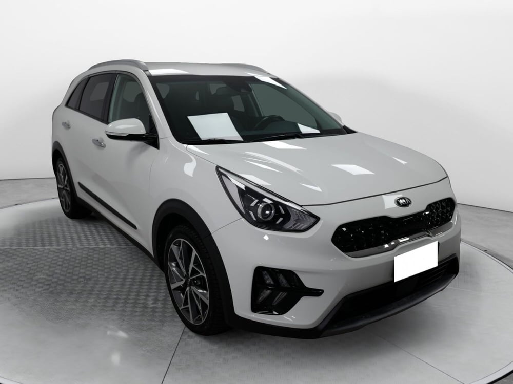 Kia Niro usata a Varese (3)