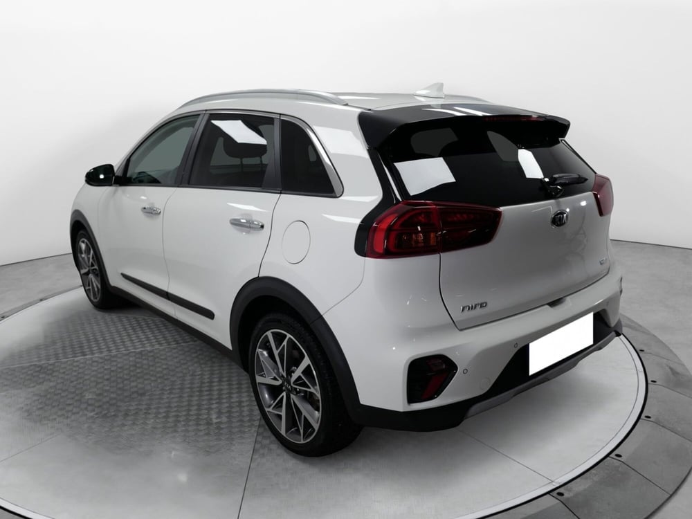 Kia Niro usata a Varese (4)