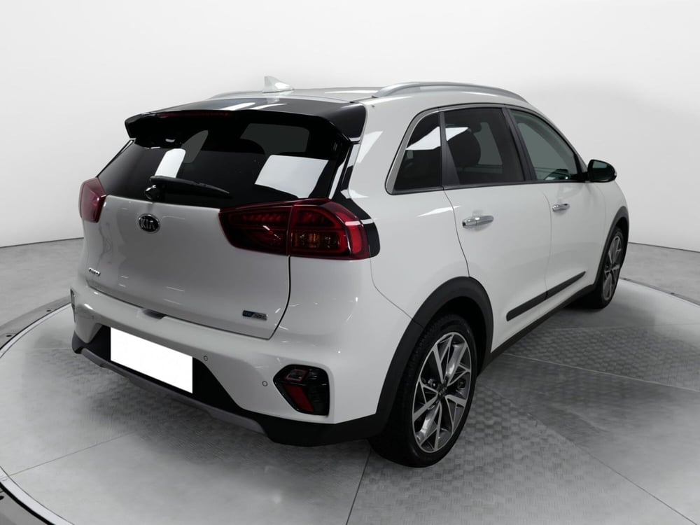 Kia Niro usata a Varese (6)