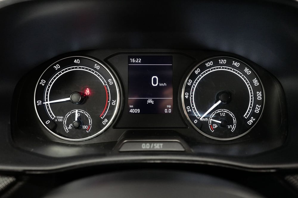 Skoda Fabia usata a Varese (10)