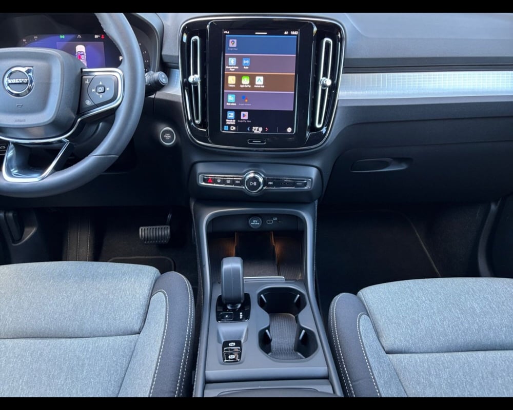 Volvo XC40 usata a Ravenna (11)