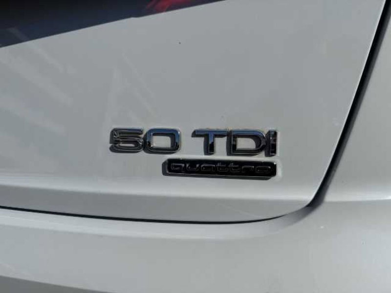 Audi Q8 usata a Prato (14)