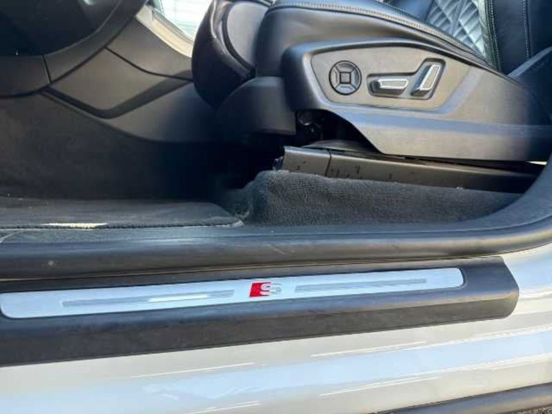 Audi Q8 usata a Prato (15)