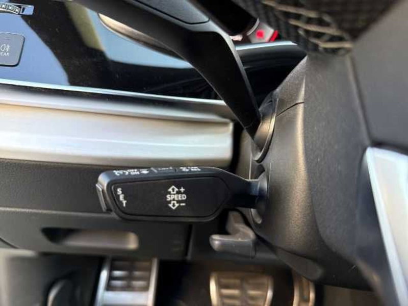Audi Q8 usata a Prato (17)