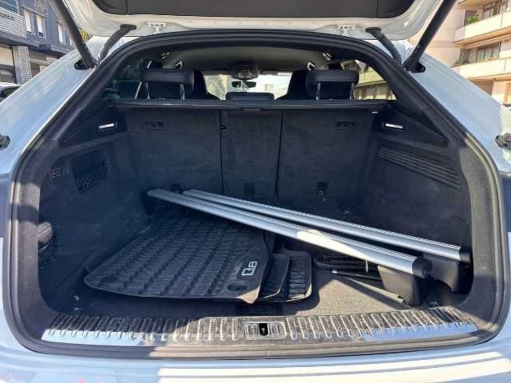 Audi Q8 usata a Prato (19)