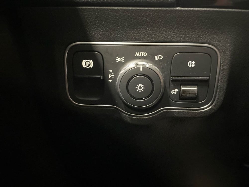 Mercedes-Benz GLA SUV usata a Firenze (20)