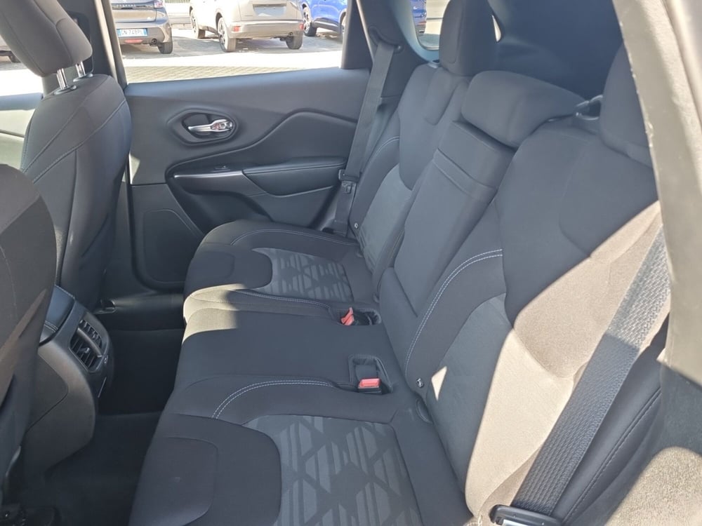 Jeep Cherokee usata a Lucca (13)