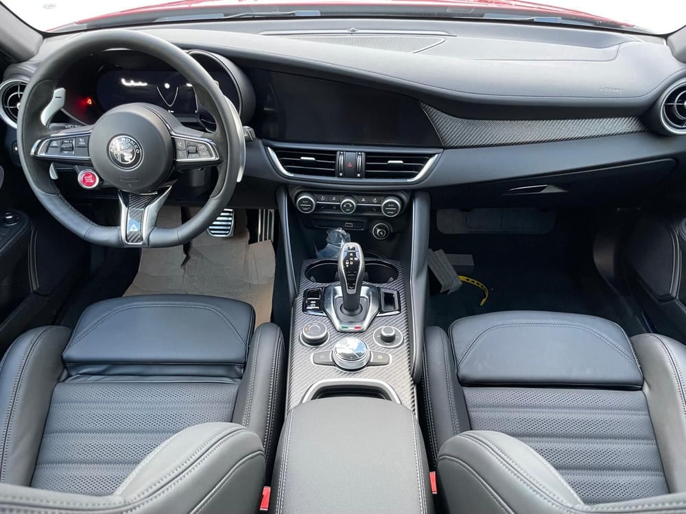 Alfa Romeo Giulia nuova a Ancona (13)