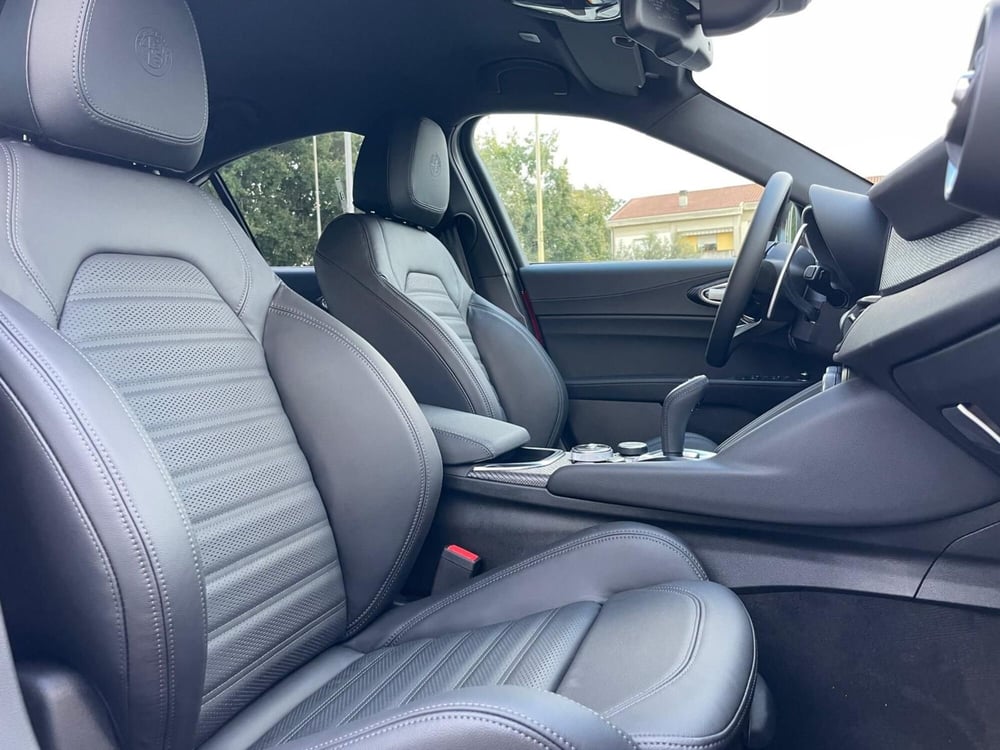 Alfa Romeo Giulia nuova a Ancona (18)