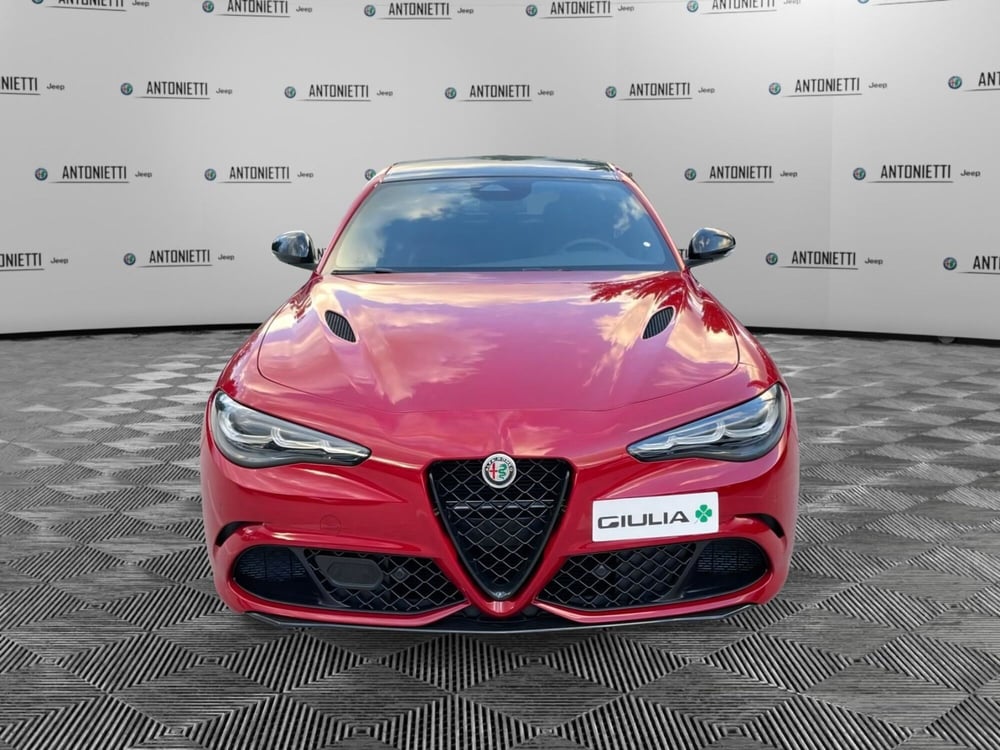 Alfa Romeo Giulia nuova a Ancona (2)
