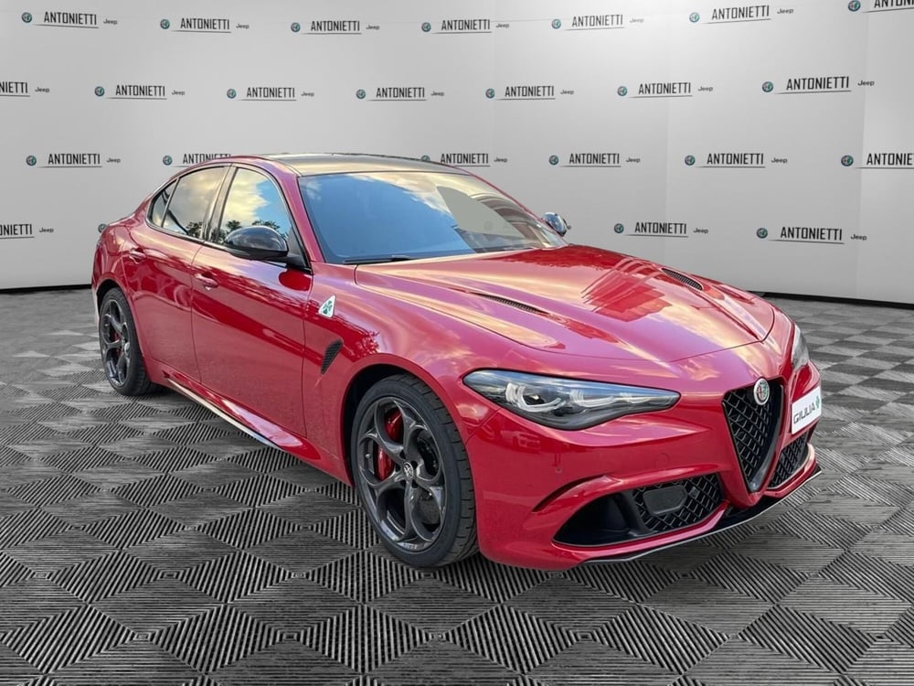 Alfa Romeo Giulia nuova a Ancona (3)