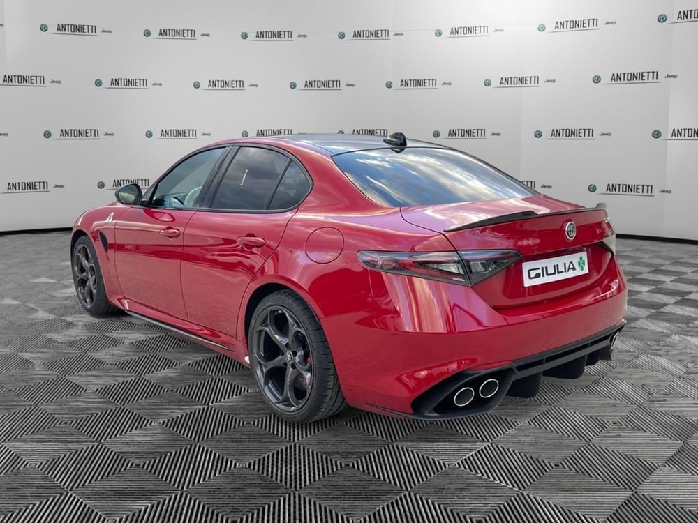 Alfa Romeo Giulia nuova a Ancona (7)