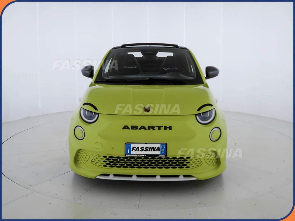 Abarth 500e Cabrio usata a Milano (2)