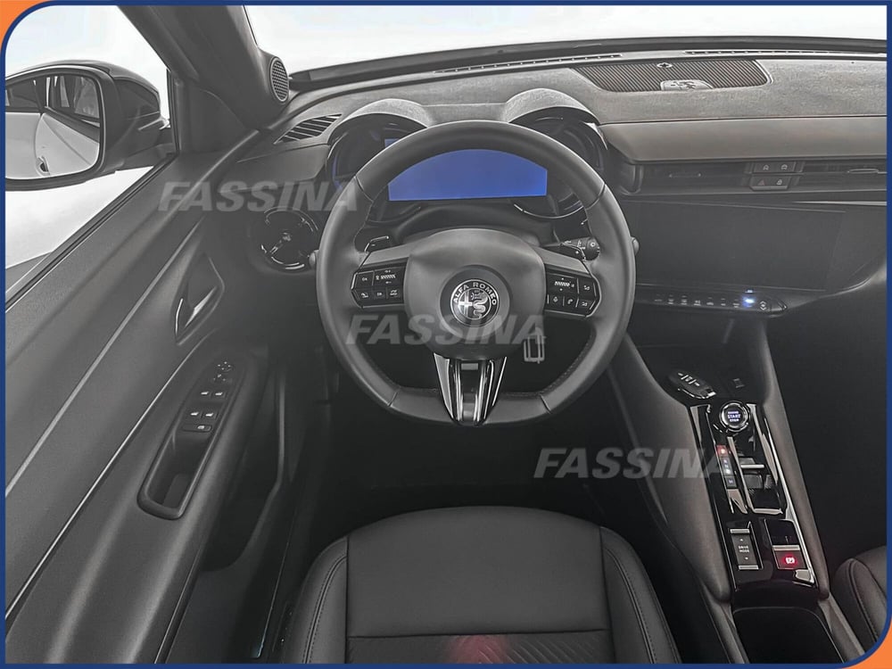 Alfa Romeo Junior nuova a Milano (10)
