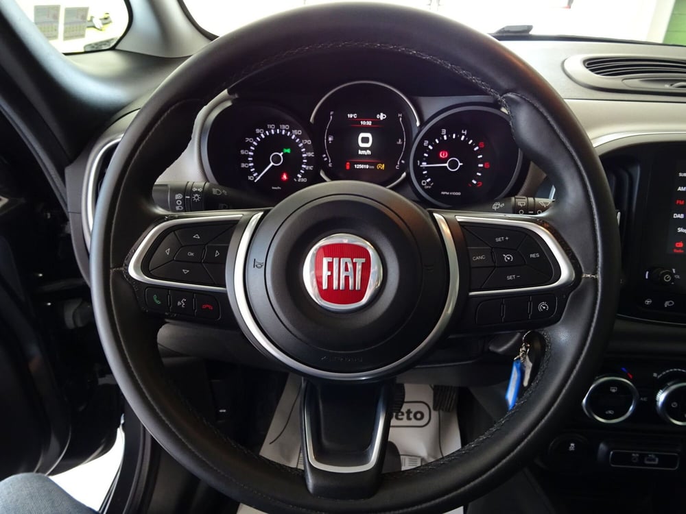 Fiat 500L usata a Lucca (10)