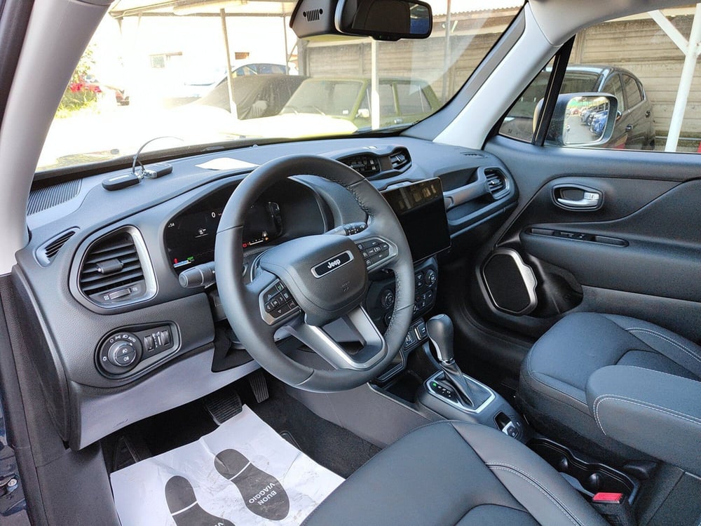 Jeep Renegade nuova a Torino (12)