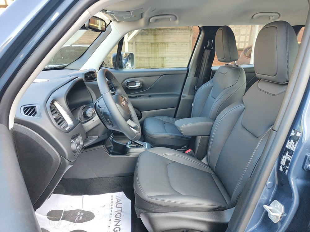 Jeep Renegade nuova a Torino (13)