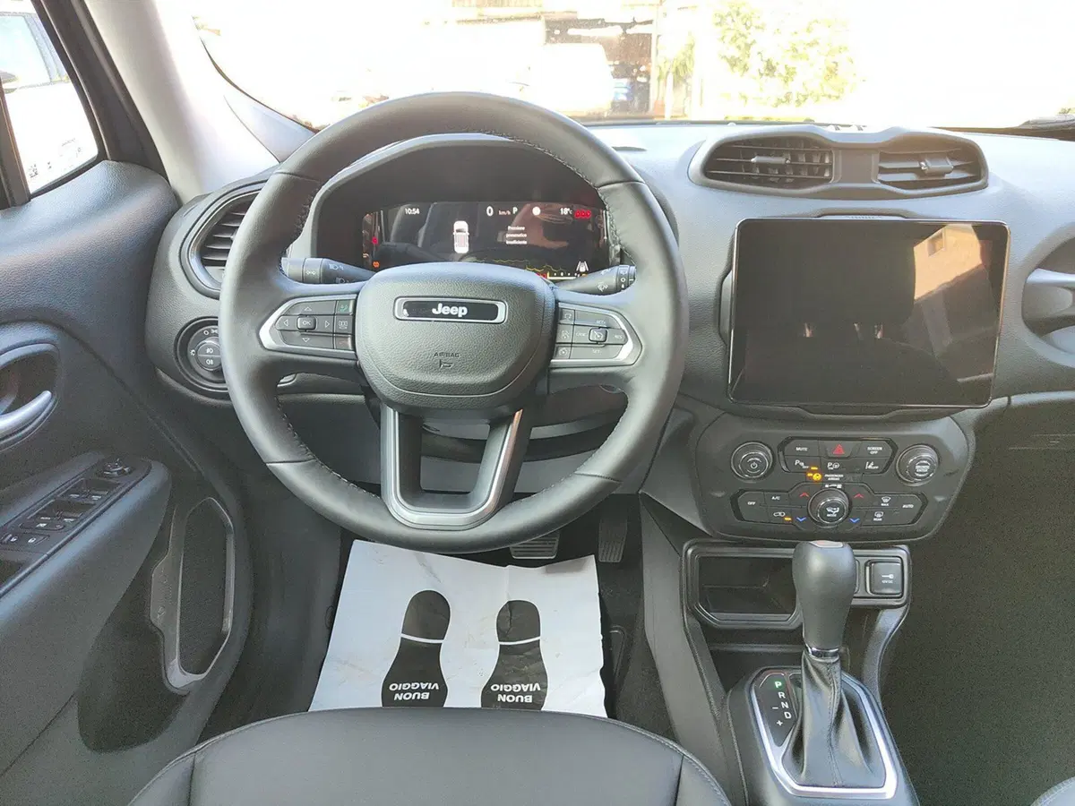 Jeep Renegade nuova a Torino (16)