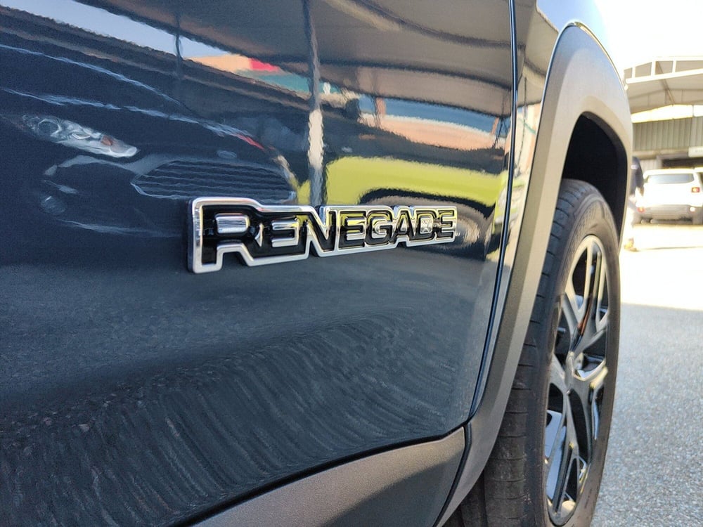 Jeep Renegade nuova a Torino (19)
