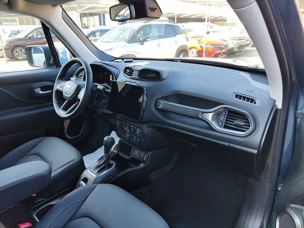 Jeep Renegade nuova a Torino (20)