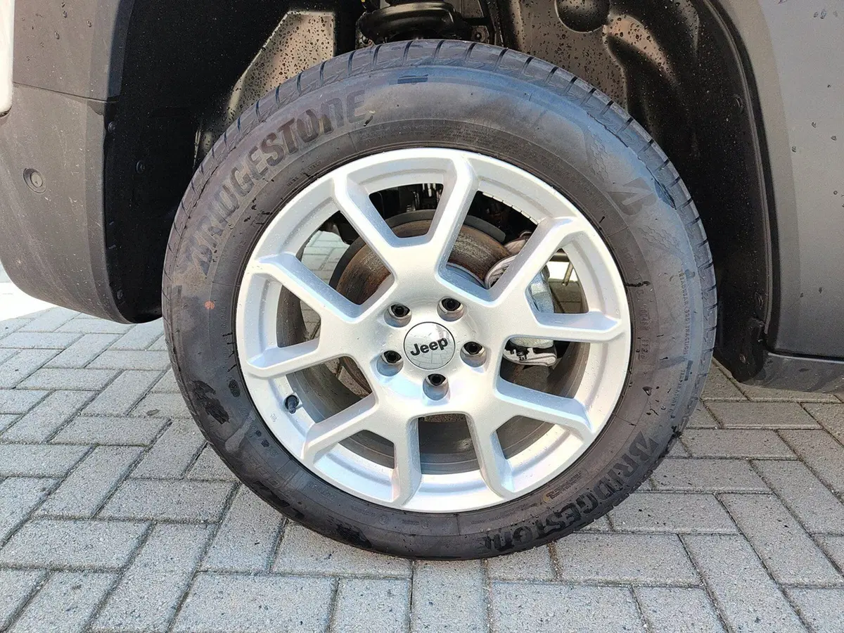 Jeep Renegade nuova a Torino (11)