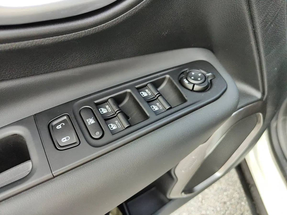 Jeep Renegade nuova a Torino (15)