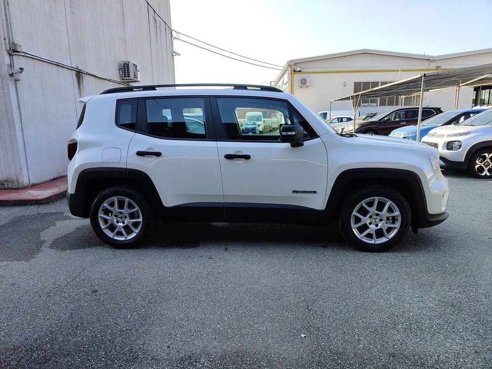 Jeep Renegade nuova a Torino (4)