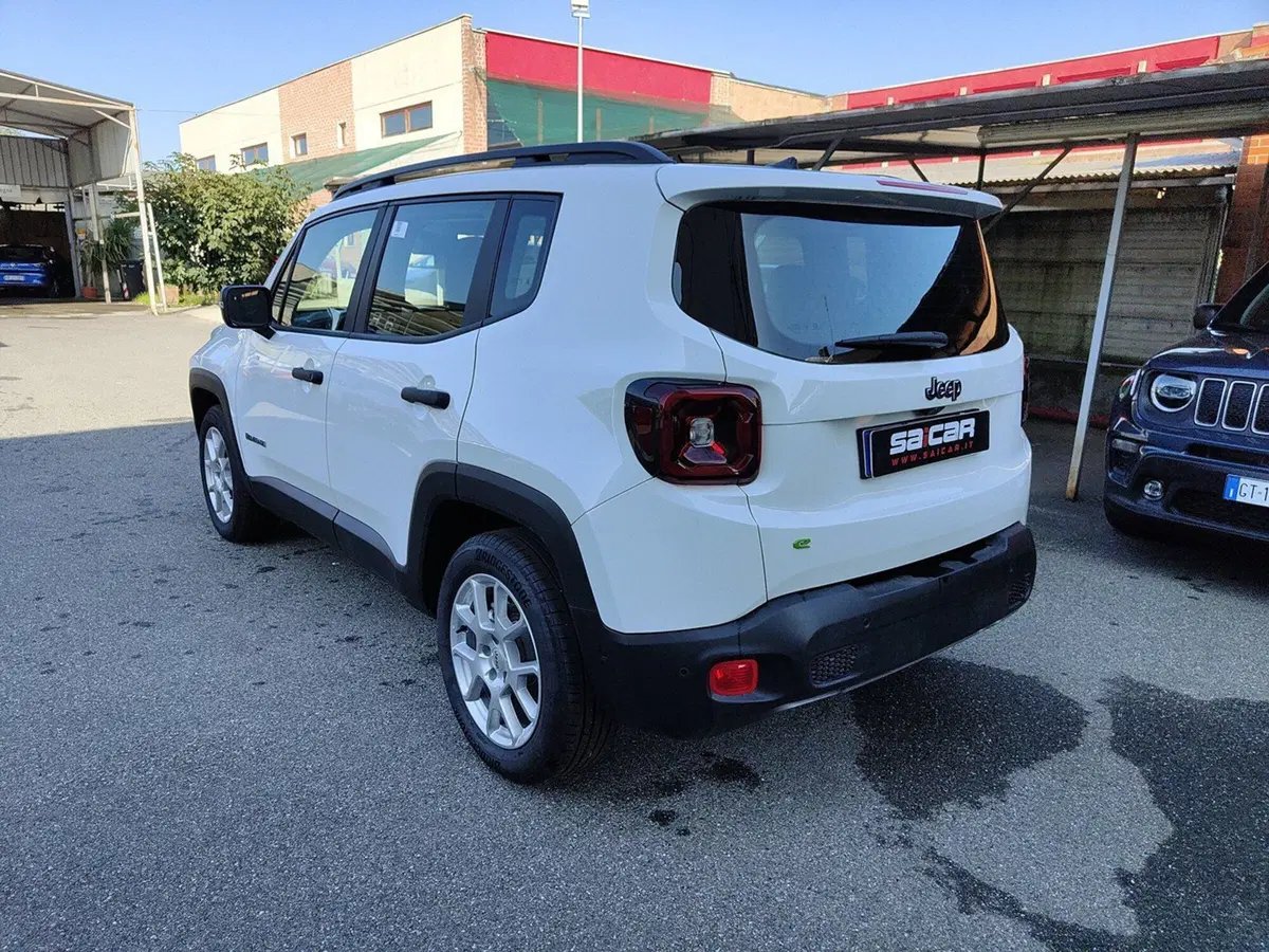 Jeep Renegade nuova a Torino (7)